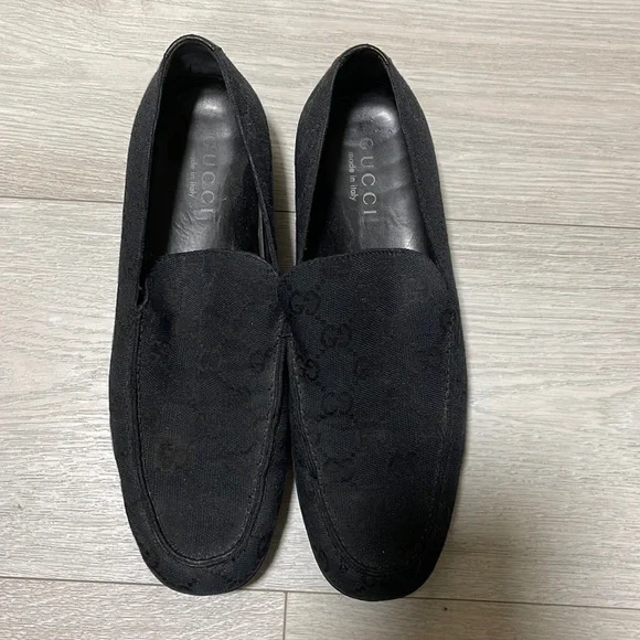 Gucci | Shoes | Gucci Loafers Worn Once Size 7 | Poshmark display picture 1